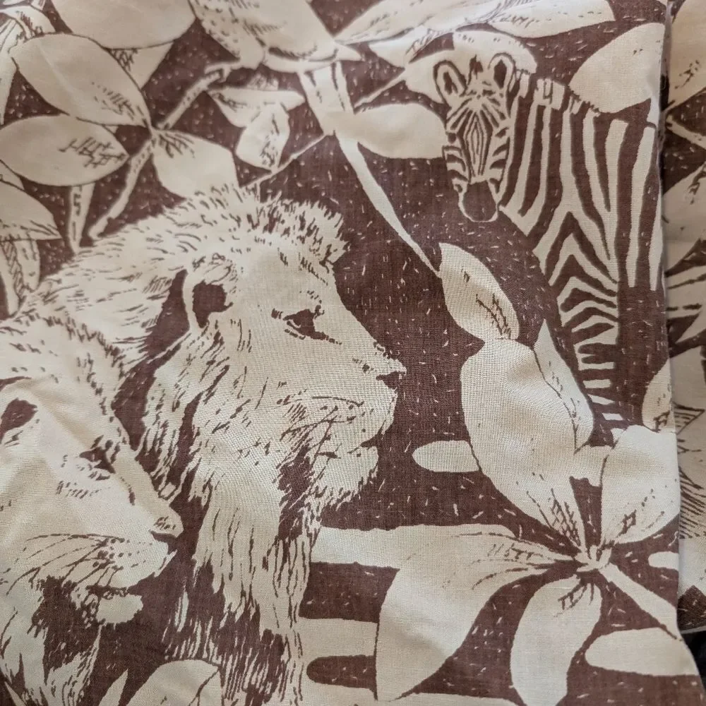 vintage JCPenney Safari animal round tablecloth‎ tan brown